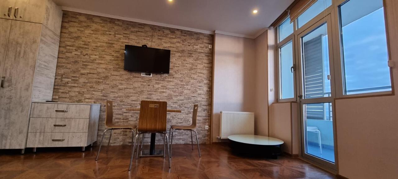 Breeze Batumi Apartment Ngoại thất bức ảnh