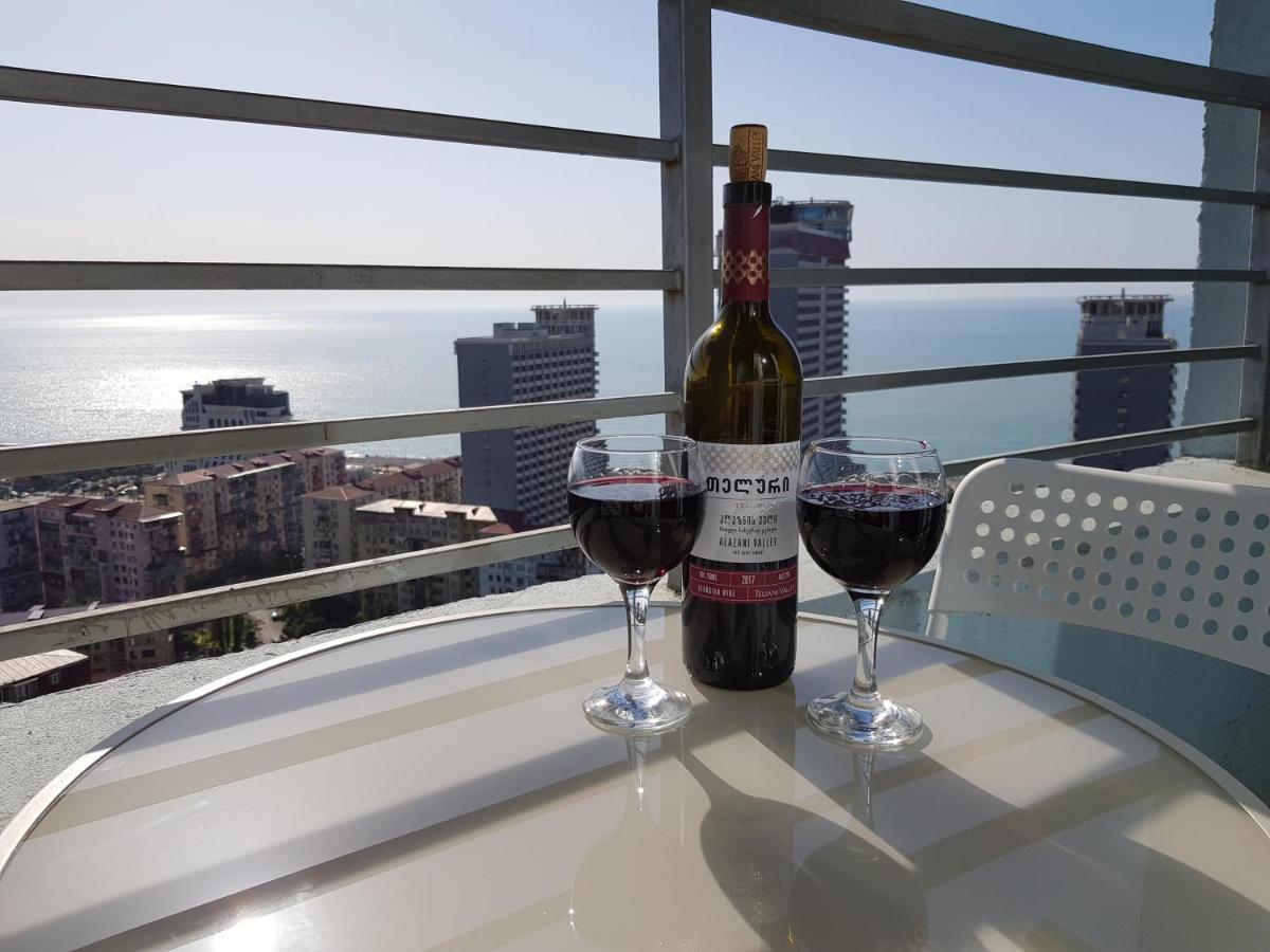Breeze Batumi Apartment Ngoại thất bức ảnh