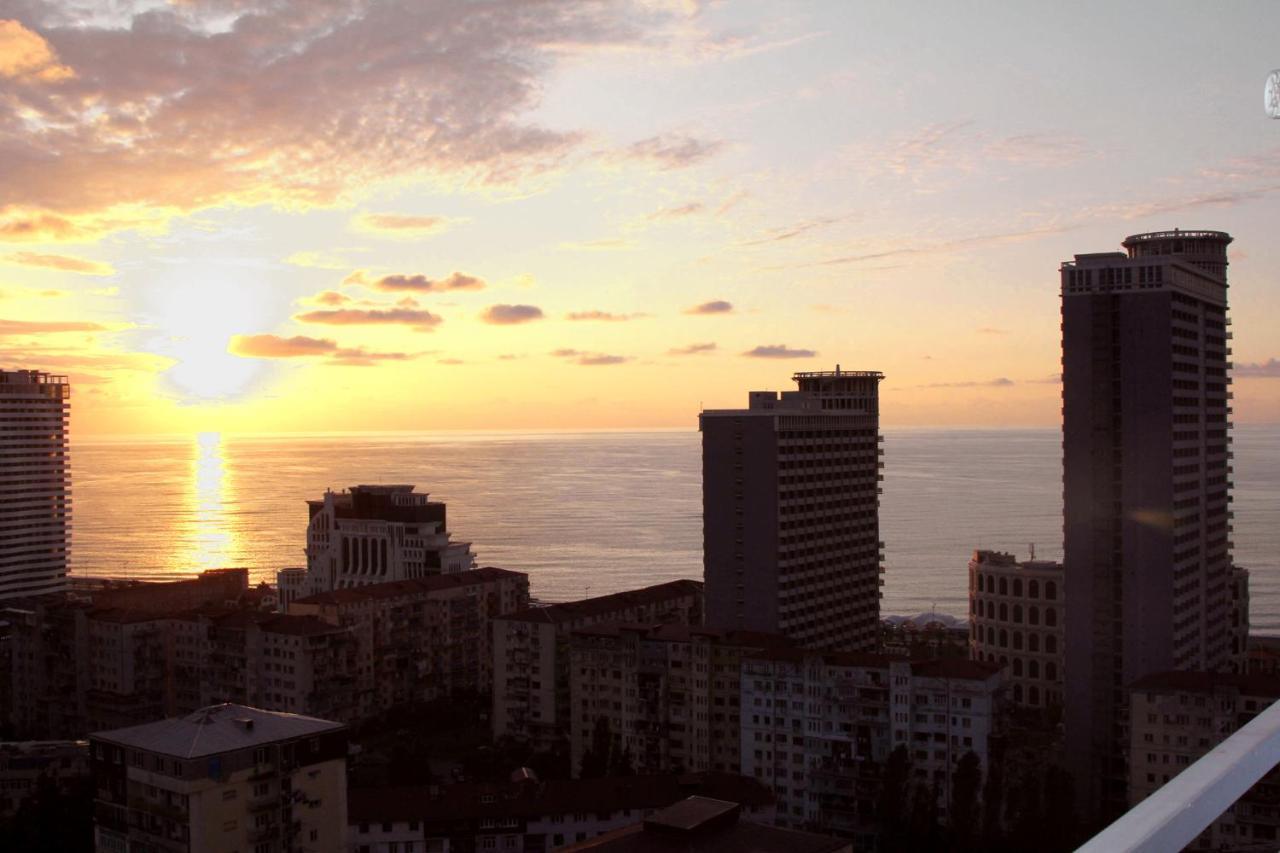 Breeze Batumi Apartment Ngoại thất bức ảnh