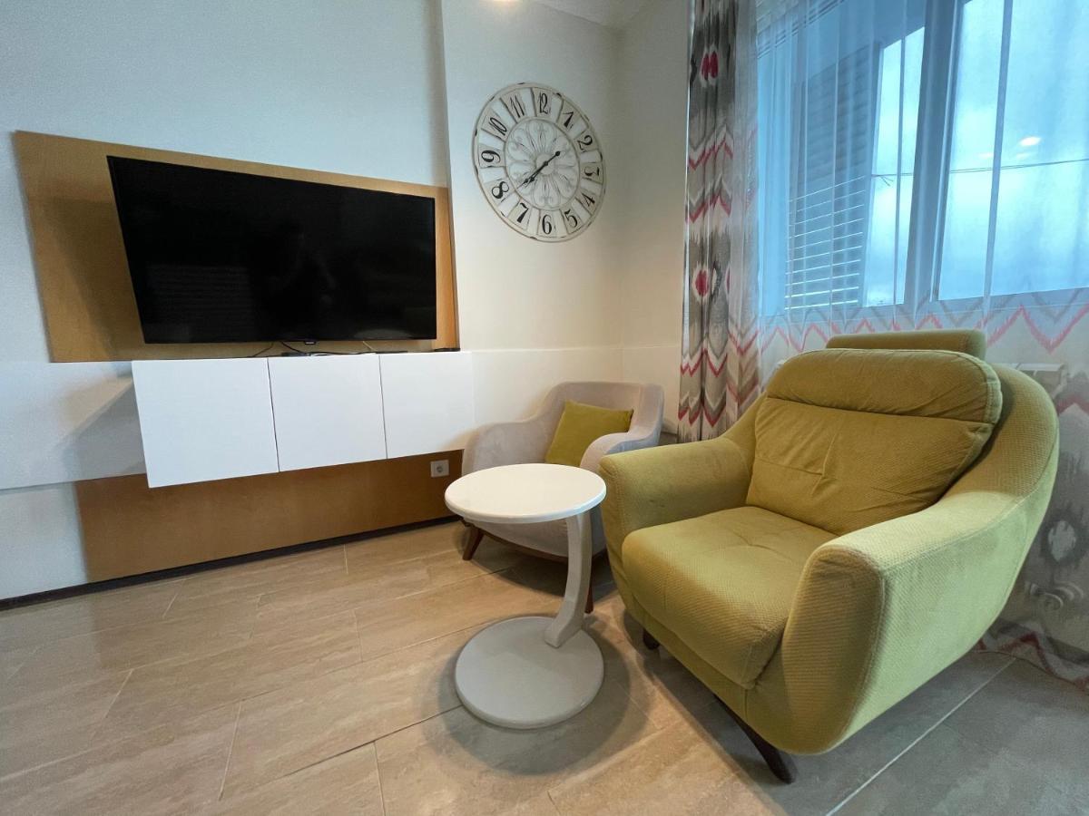 Breeze Batumi Apartment Ngoại thất bức ảnh