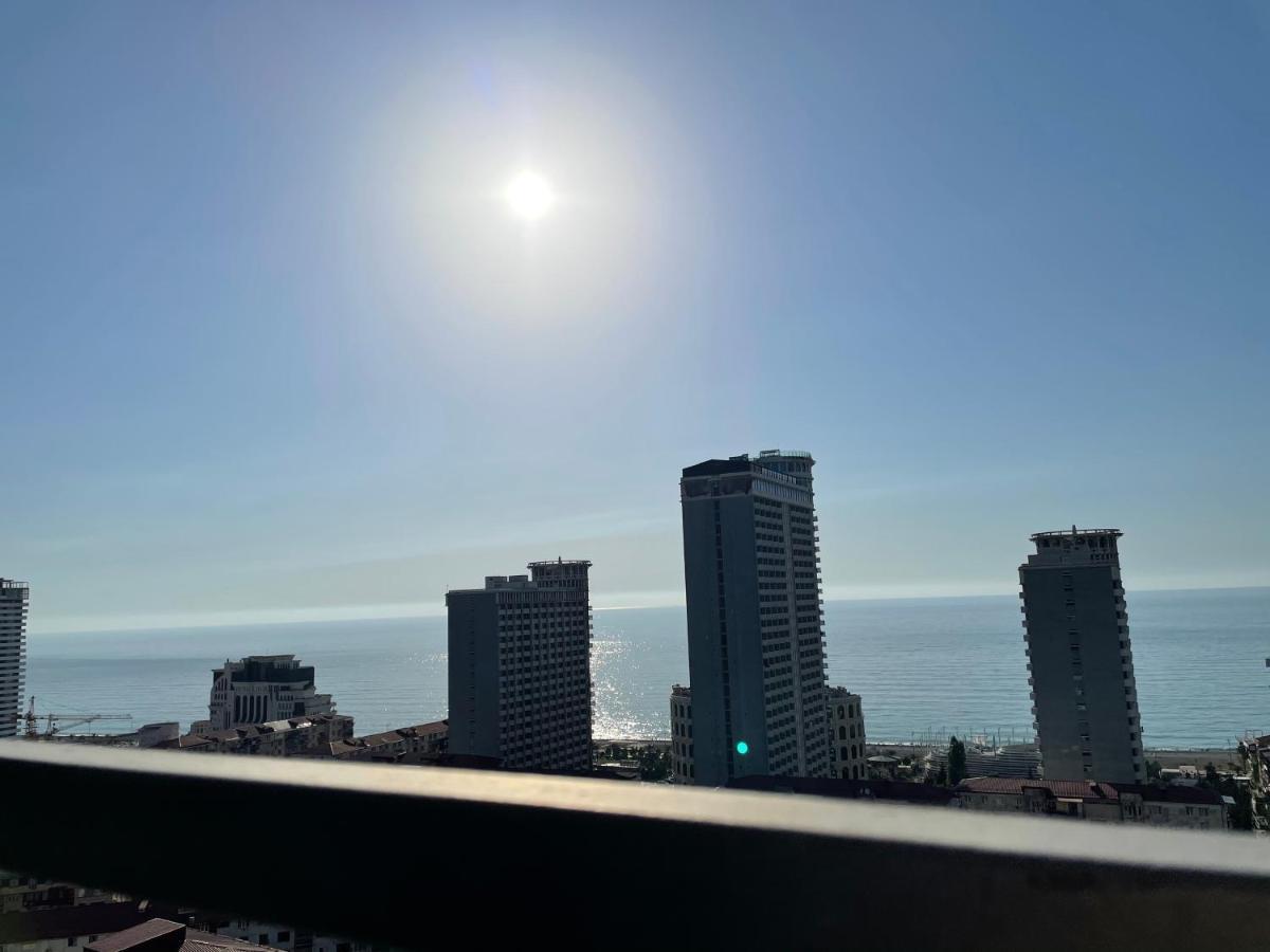 Breeze Batumi Apartment Ngoại thất bức ảnh